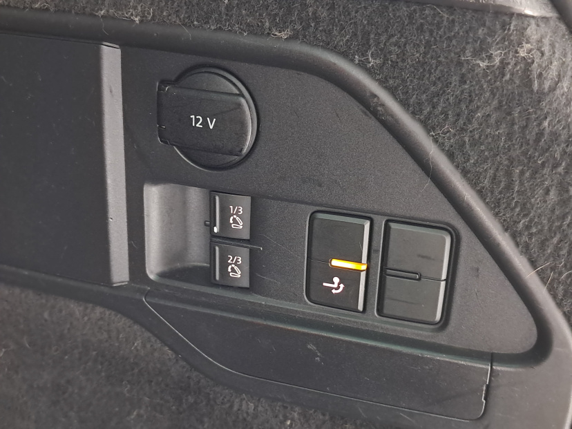 Volkswagen Touareg, 2010