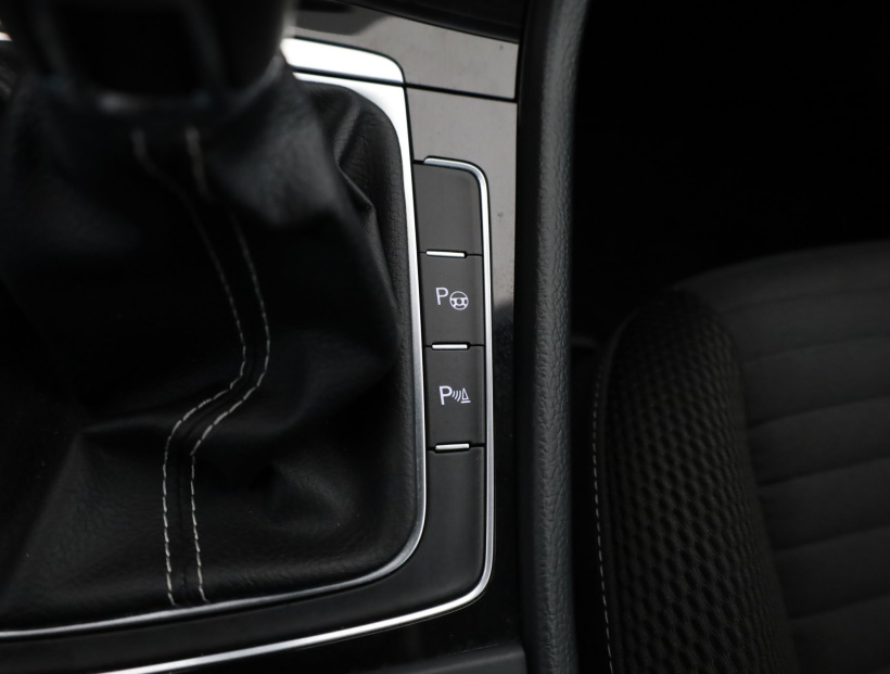 Volkswagen Golf, 2014