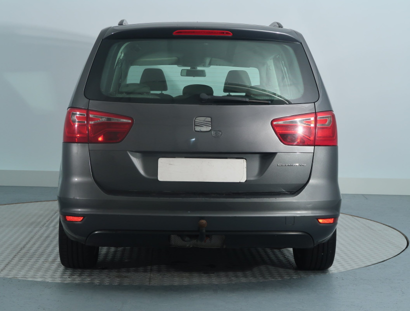 Seat Alhambra, 2011