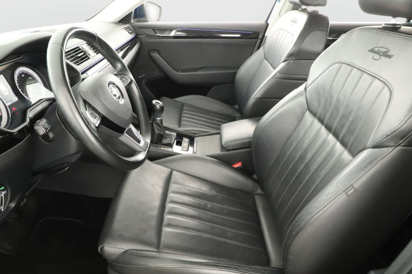 Škoda Superb, 2016