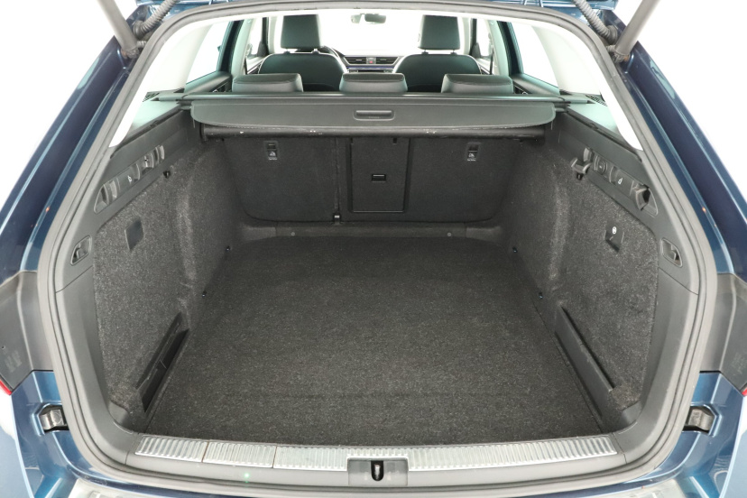 Škoda Superb, 2016