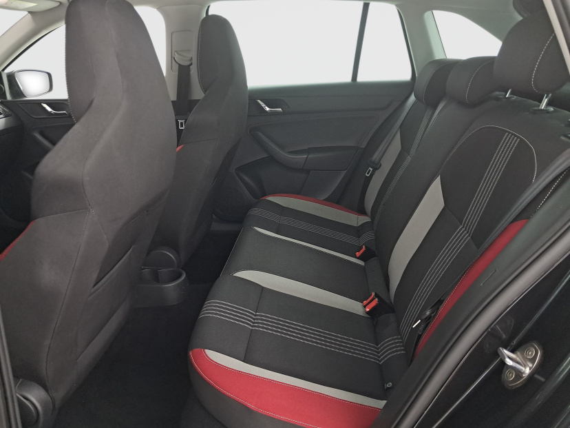 Škoda Rapid Spaceback, 2015
