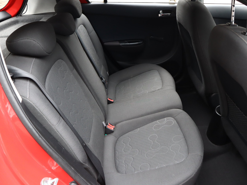 Hyundai i20, 2012