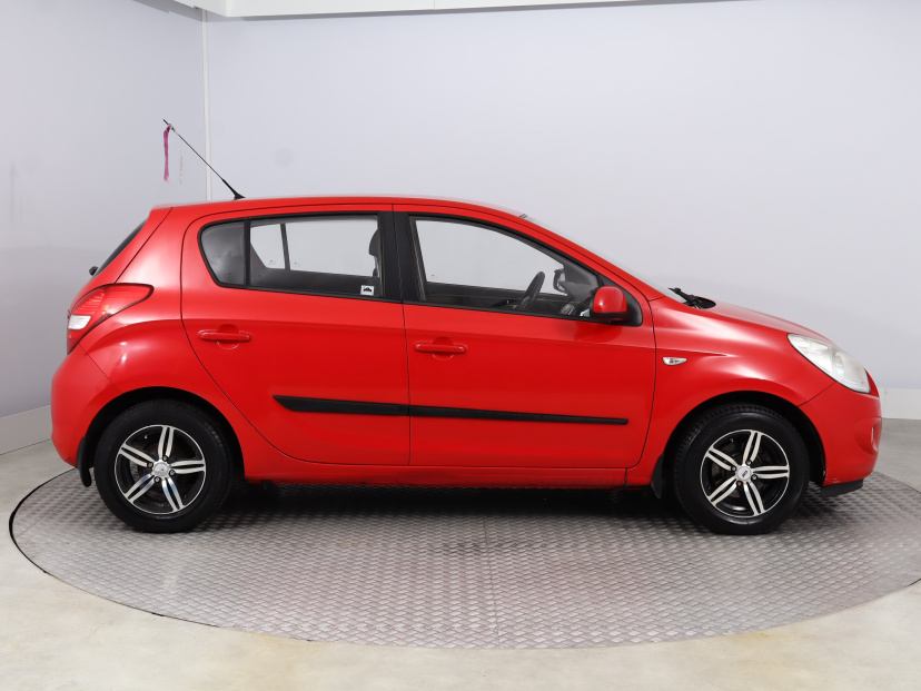 Hyundai i20, 2012