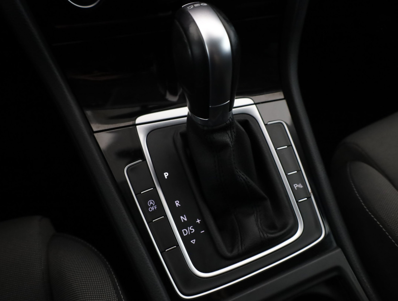 Volkswagen Golf, 2019