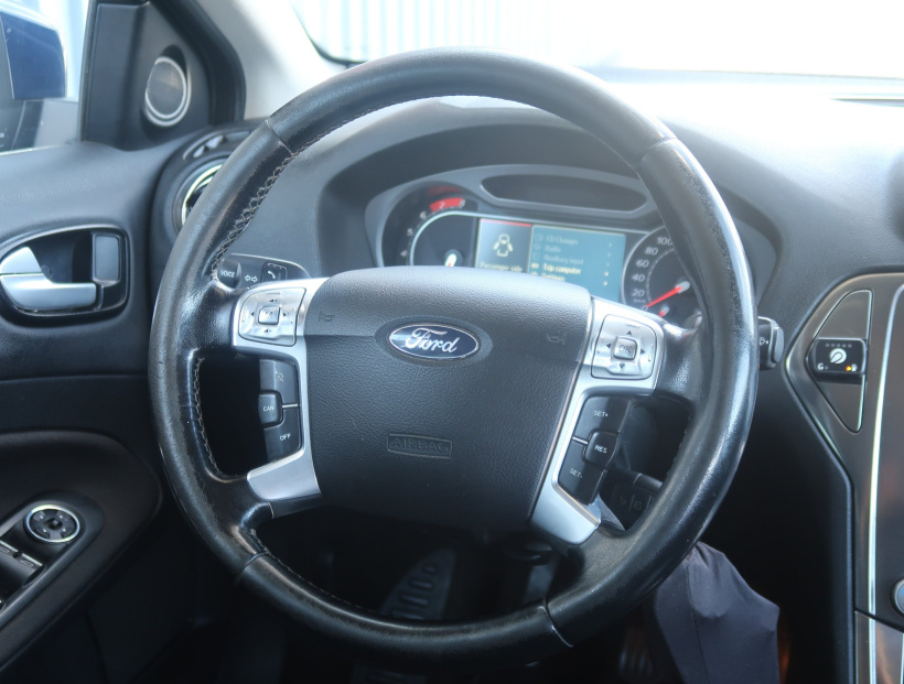 Ford Mondeo, 2009