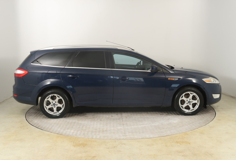 Ford Mondeo, 2009