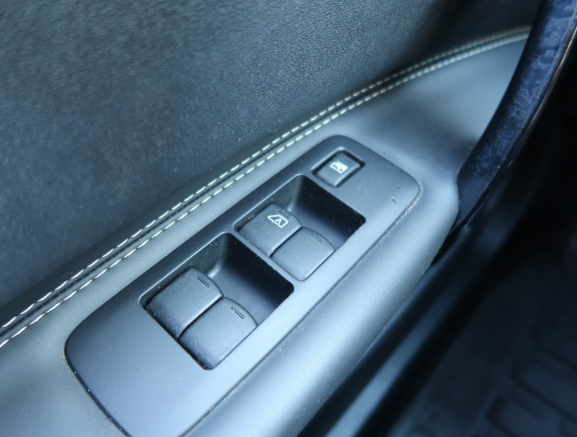 Nissan Qashqai+2, 2013