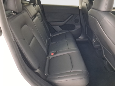 Tesla Model Y - 2023