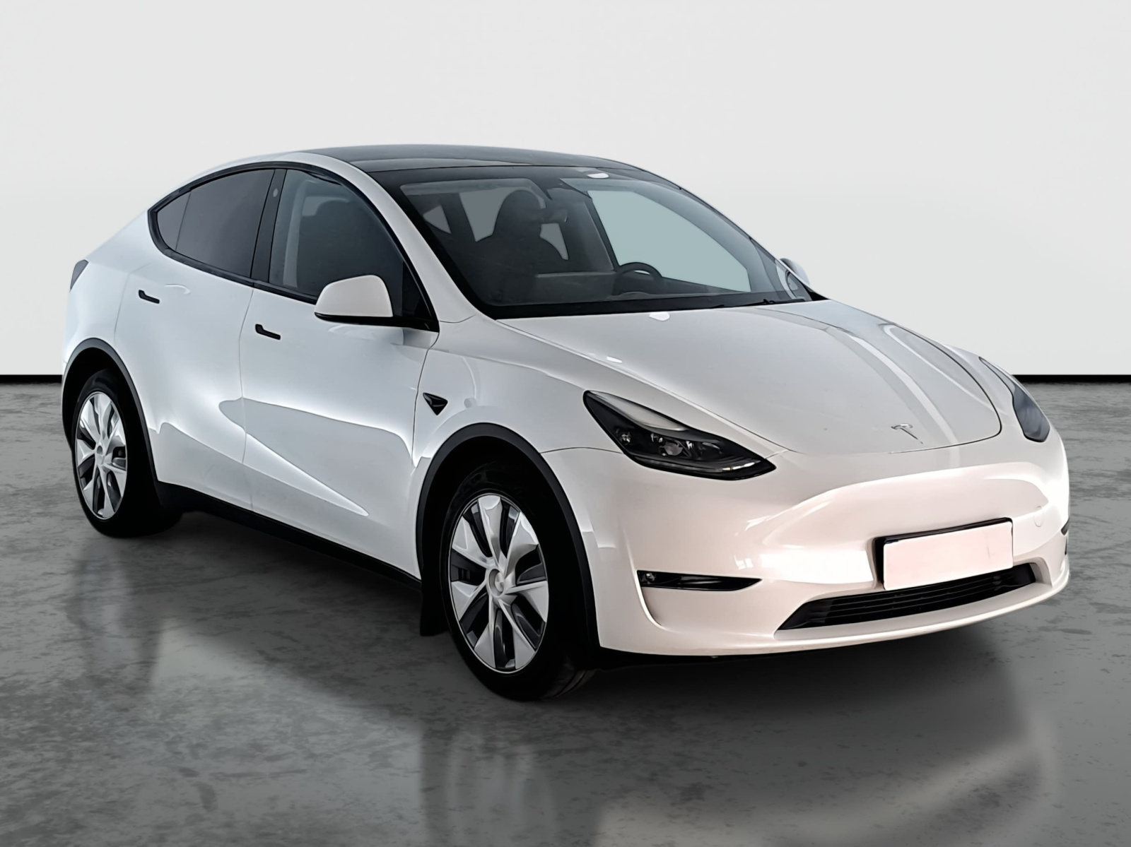 Tesla Model Y Long Range AWD – fotografie 1