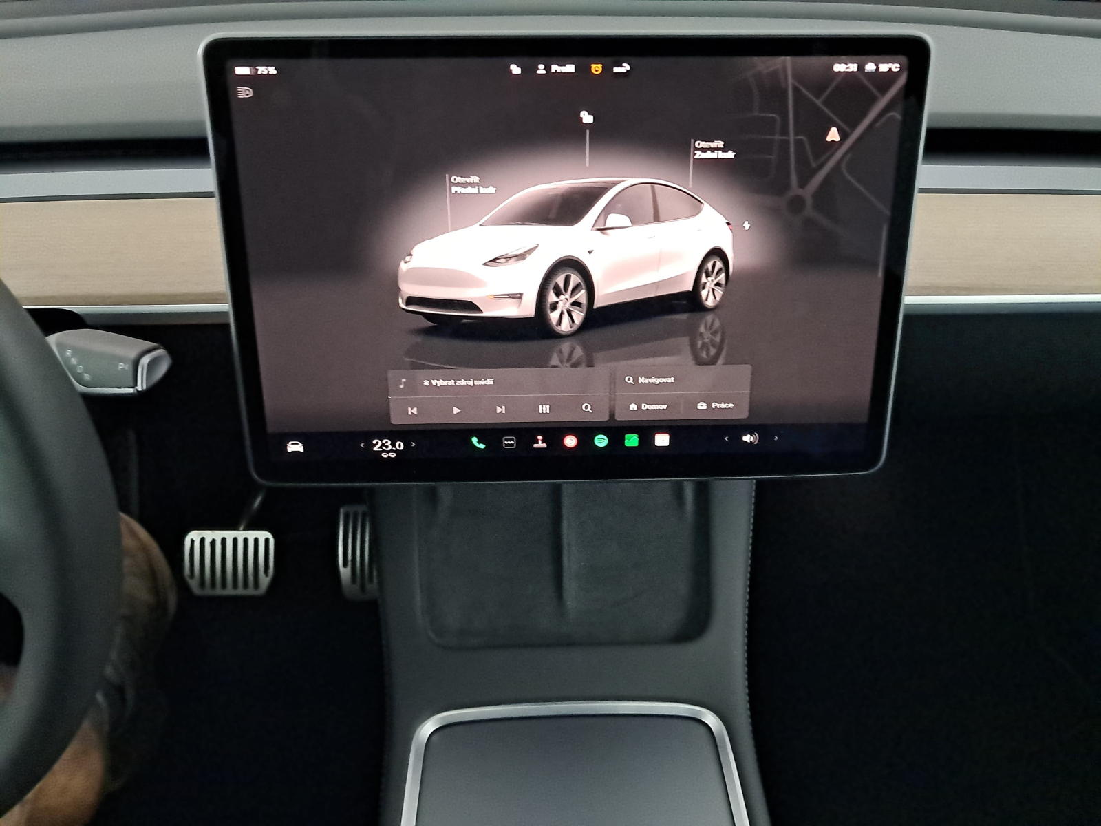 Tesla Model Y - 2023