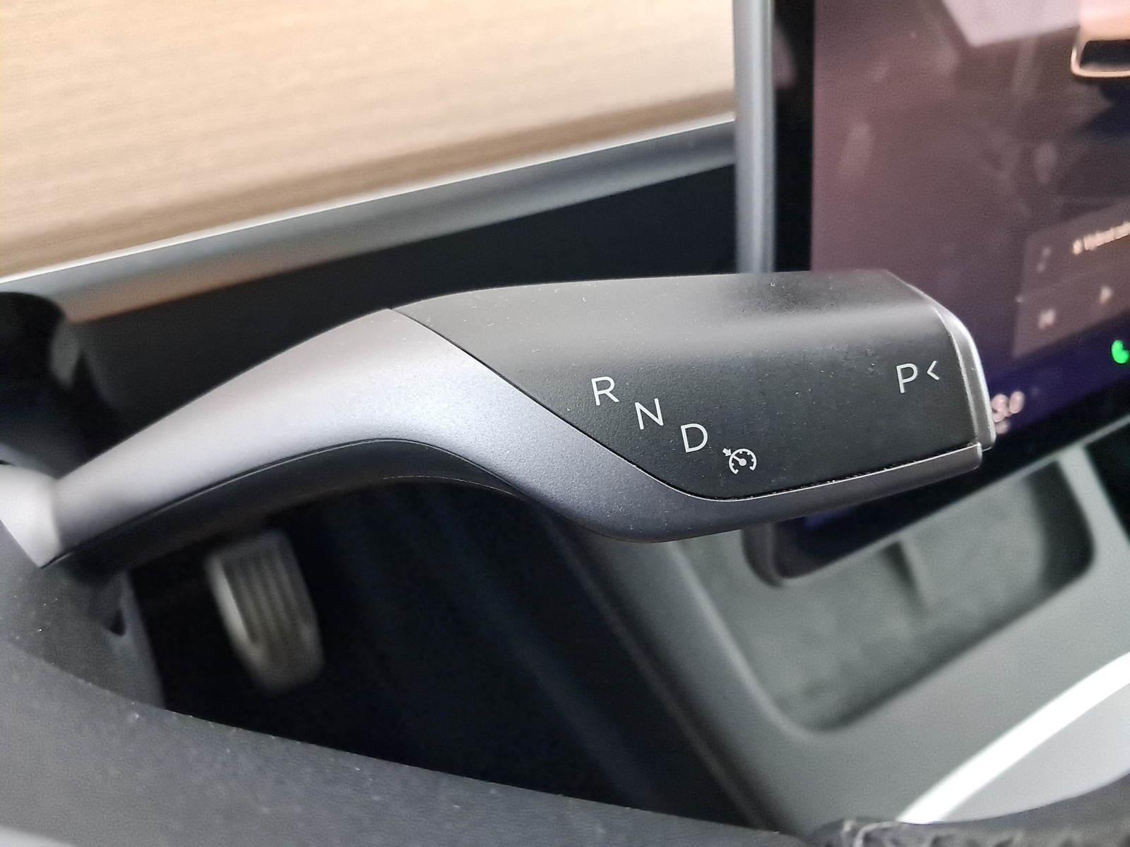 Tesla Model Y - 2023