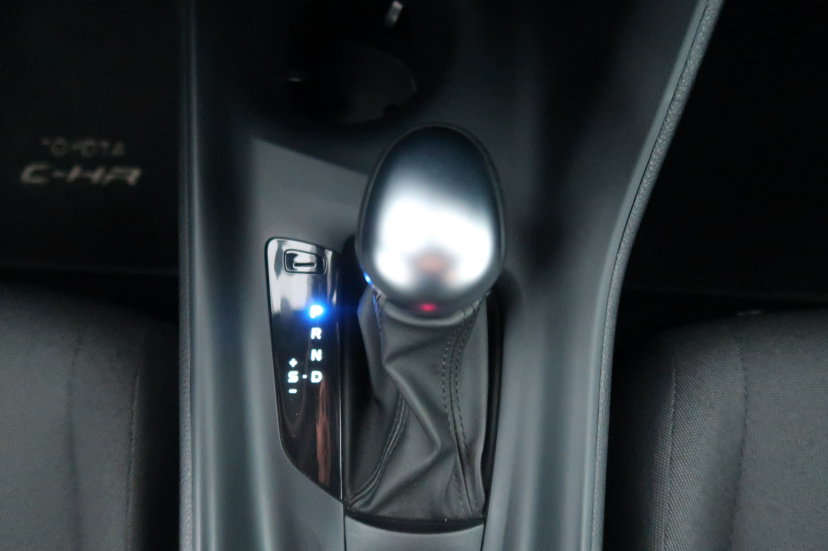Toyota C-HR, 2021