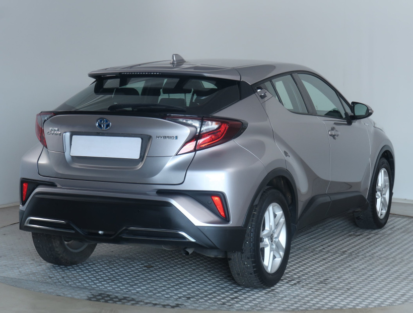 Toyota C-HR, 2021
