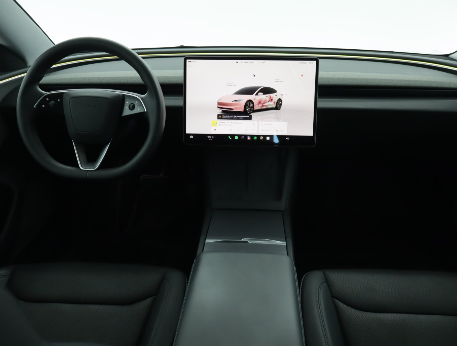 Tesla Model 3 Standard Range Plus – fotografie 10