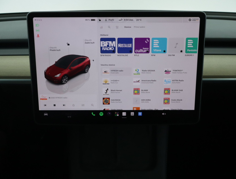 Tesla Model Y, 2022