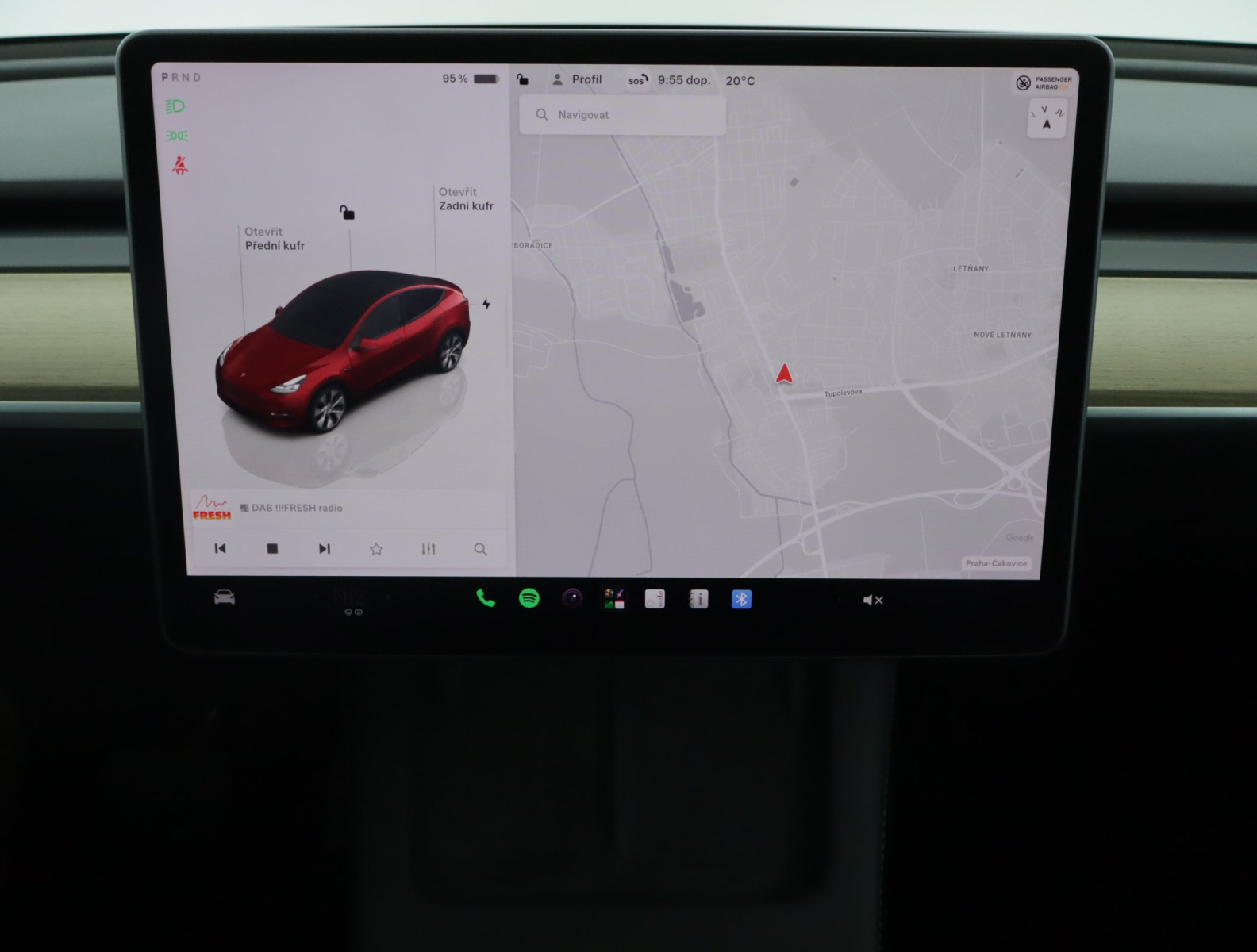 Tesla Model Y Standard Range – fotografie 21