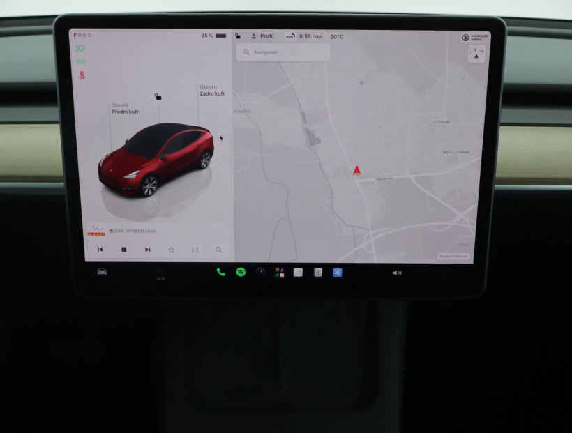 Tesla Model Y, 2022