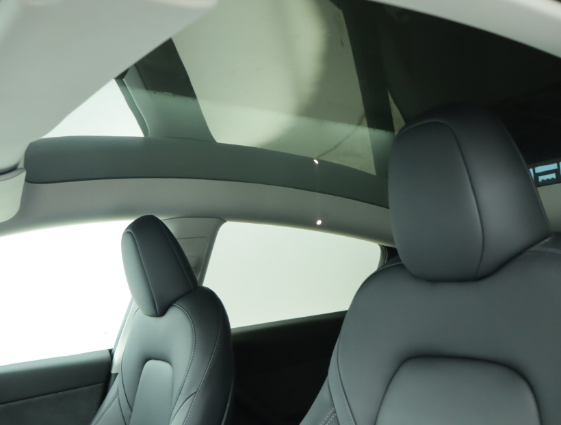 Tesla Model Y, 2022