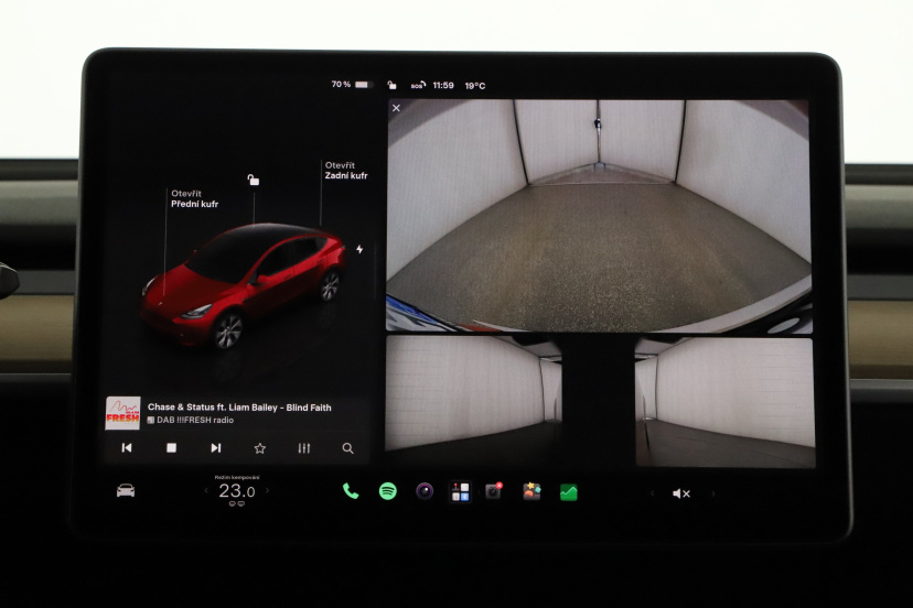 Tesla Model Y, 2022