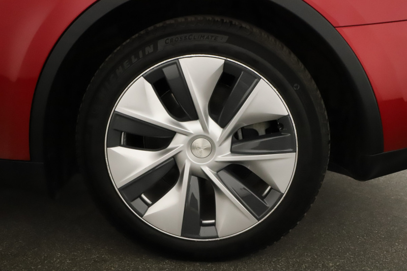 Tesla Model Y, 2022