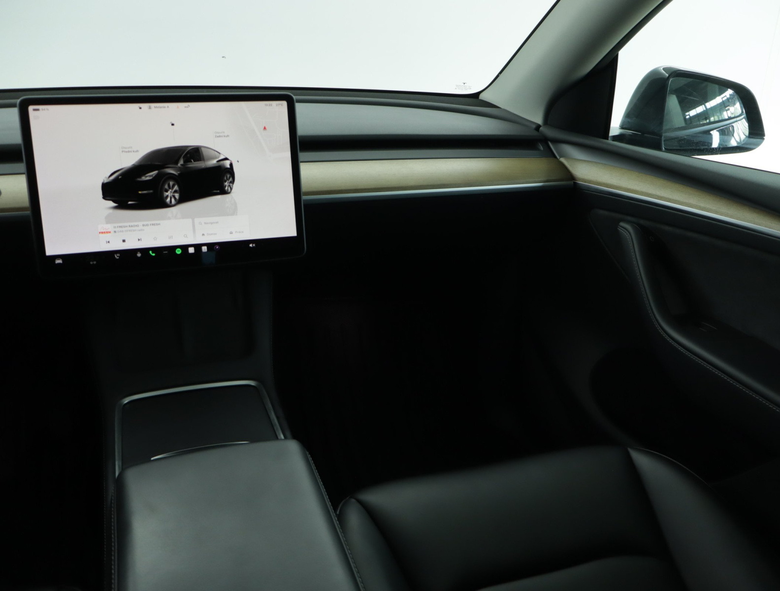 Tesla Model Y Long Range AWD – fotografie 11