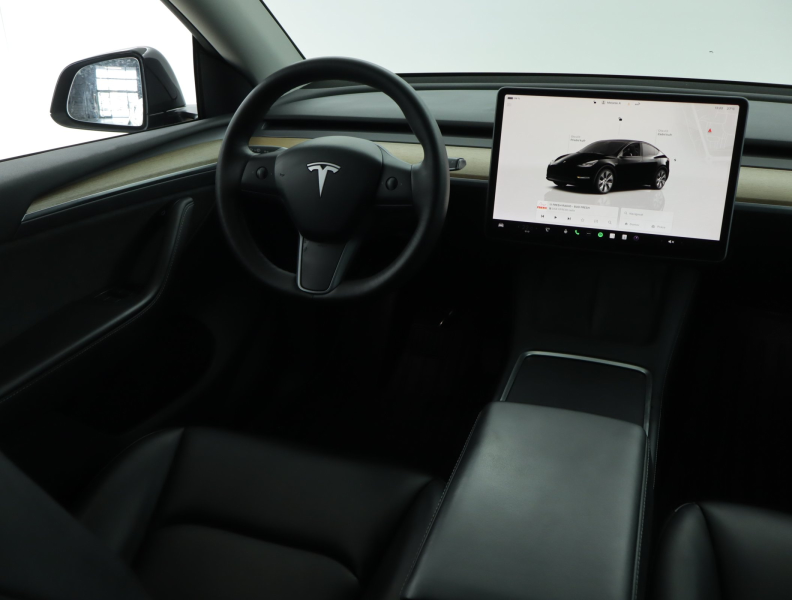 Tesla Model Y Long Range AWD – fotografie 9