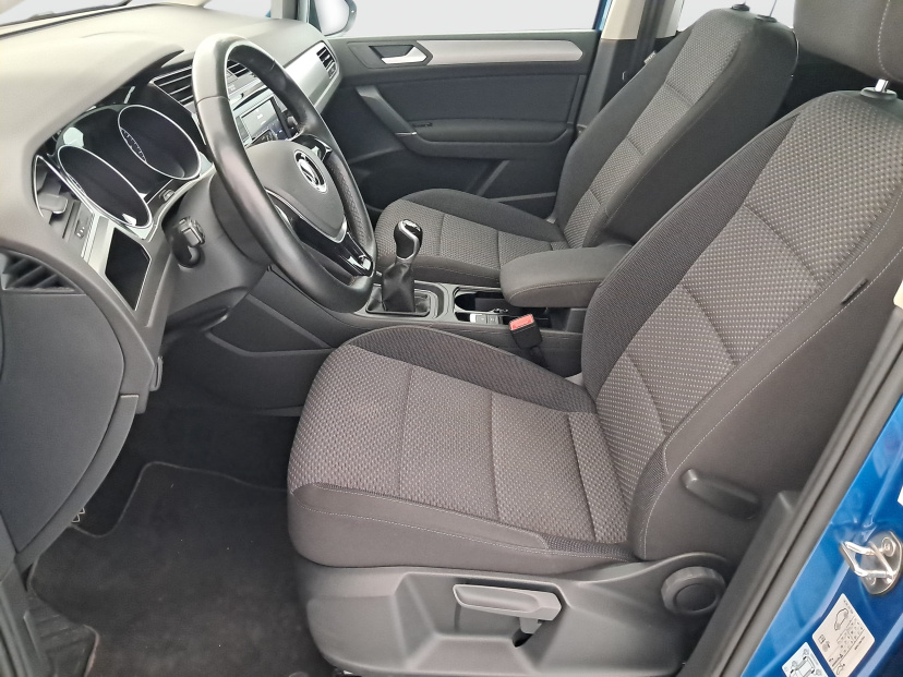 Volkswagen Touran, 2022