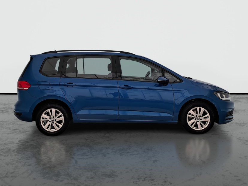 Volkswagen Touran, 2022