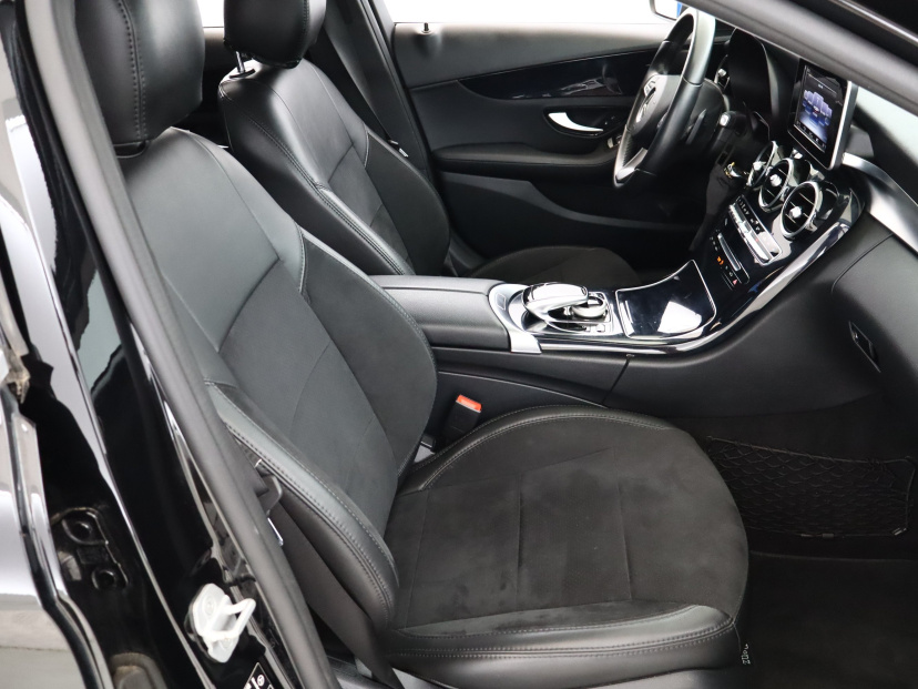 Mercedes-Benz C, 2015