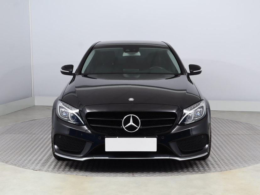 Mercedes-Benz C, 2015
