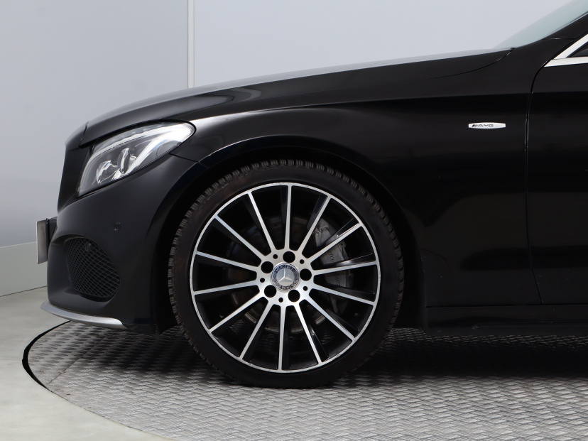 Mercedes-Benz C, 2015