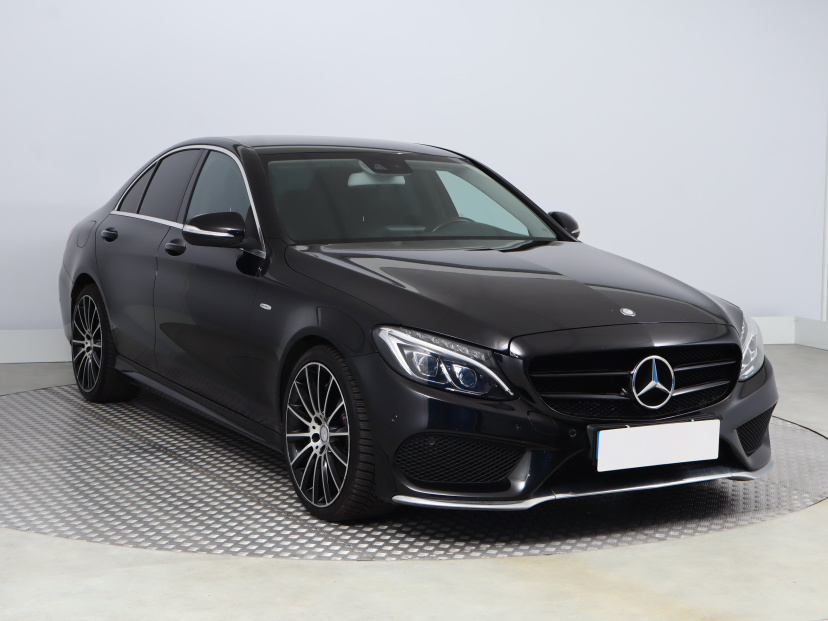 Mercedes-Benz C, 2015