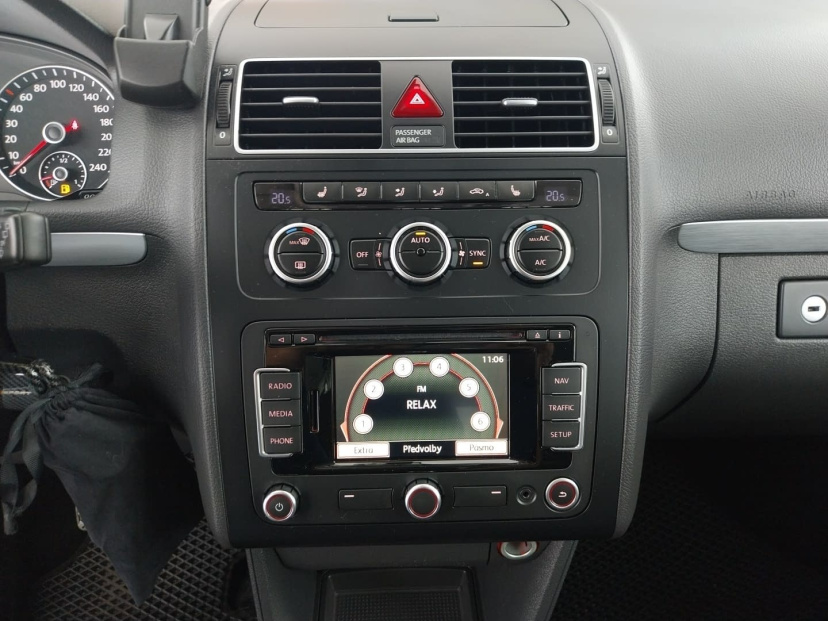 Volkswagen Touran, 2015