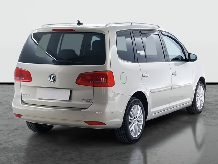 Volkswagen Touran, 2015