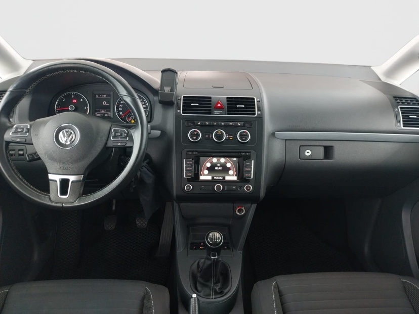 Volkswagen Touran, 2015