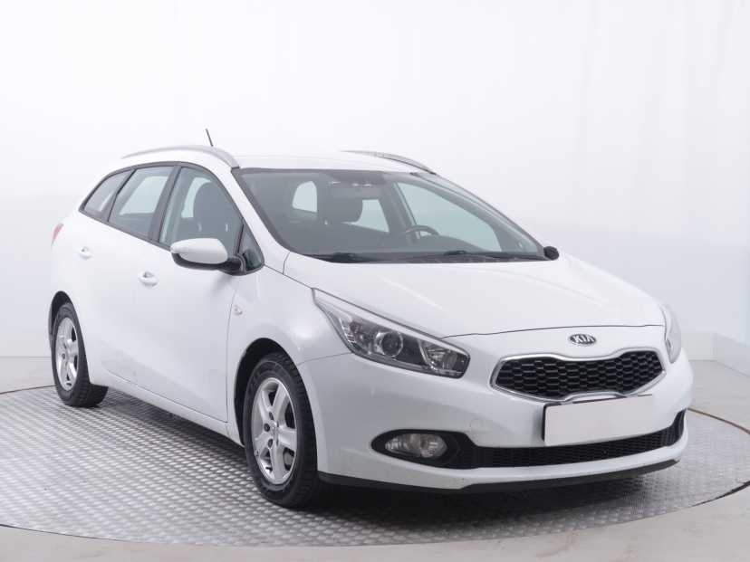 Kia Ceed, 2013