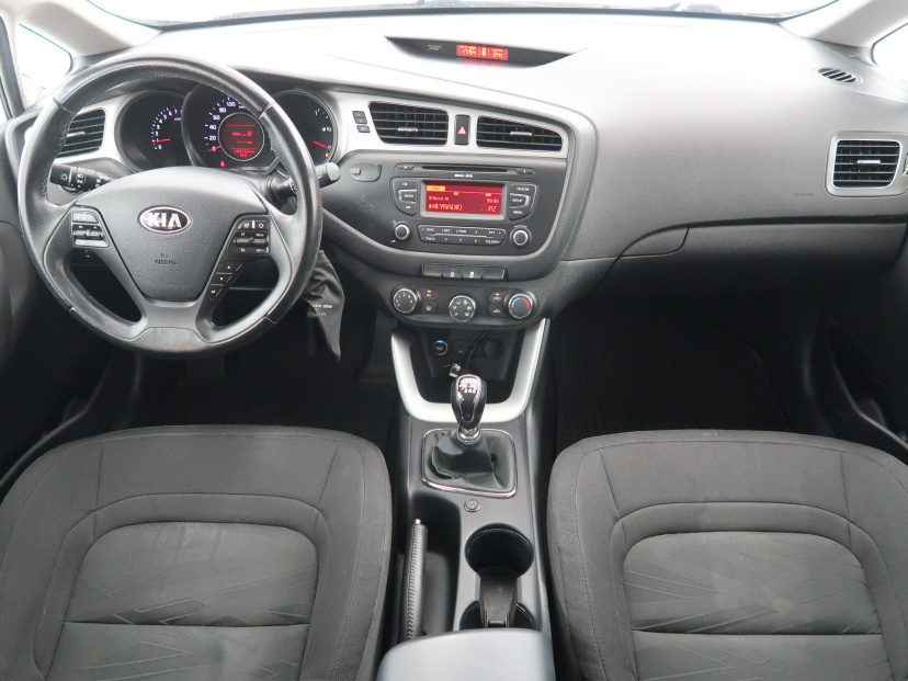 Kia Ceed, 2013