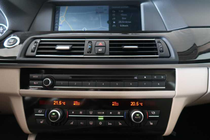 BMW 5, 2010