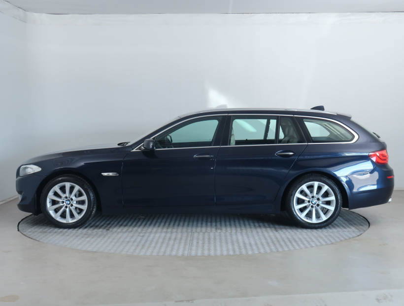 BMW 5, 2010