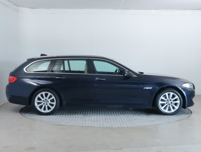 BMW 5, 2010