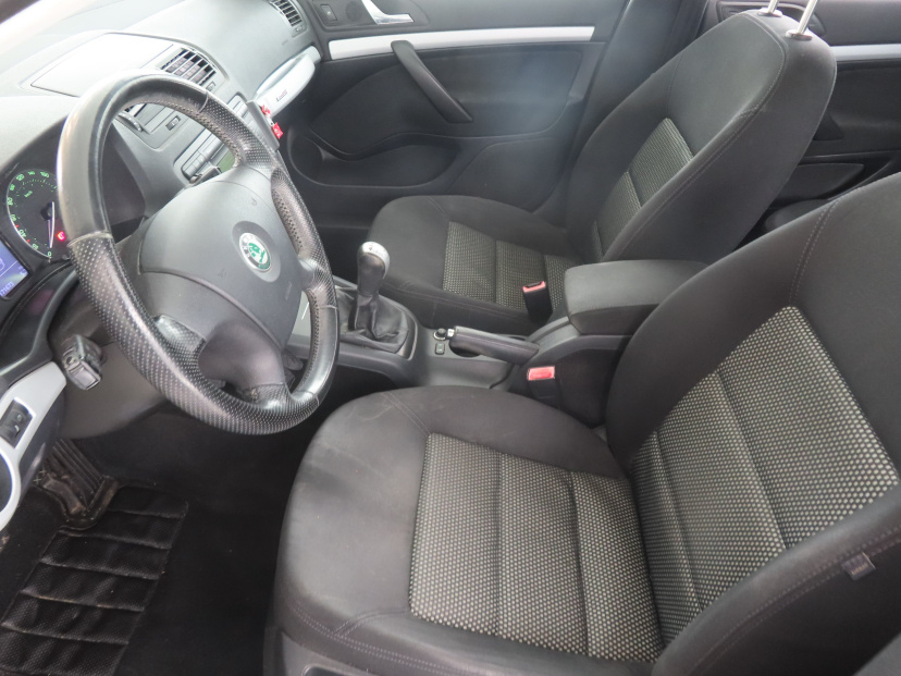 Škoda Octavia Scout, 2008