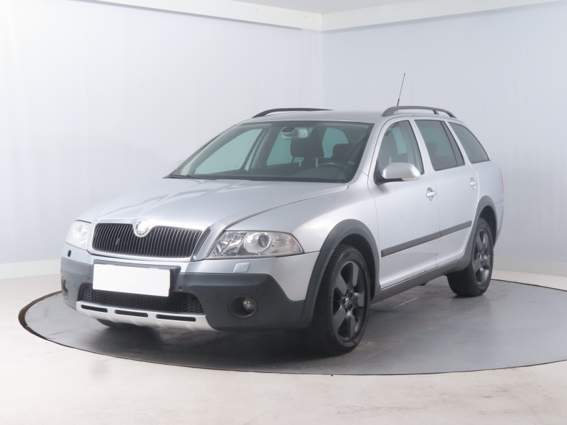 Škoda Octavia Scout, 2008