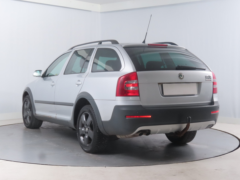 Škoda Octavia Scout, 2008