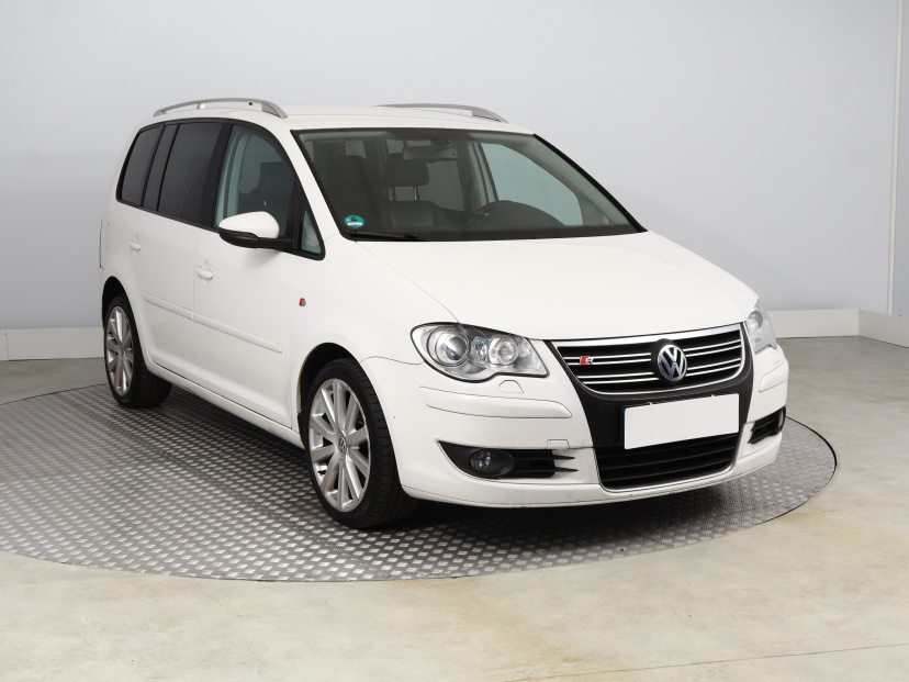 Volkswagen Touran, 2010