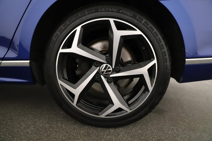 Volkswagen Passat, 2022