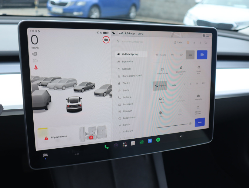 Tesla Model 3, 2022
