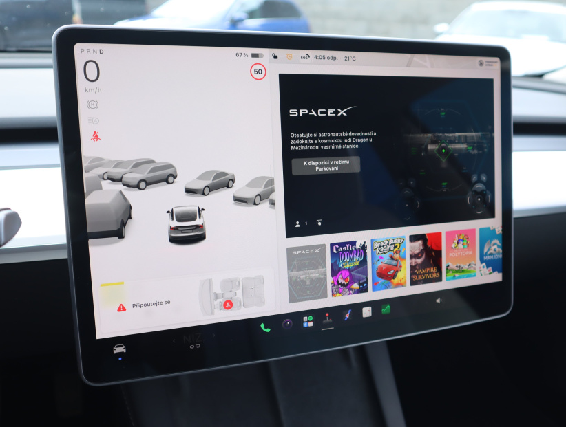 Tesla Model 3, 2022