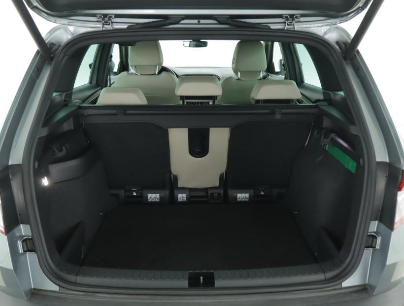 Škoda Karoq, 2018