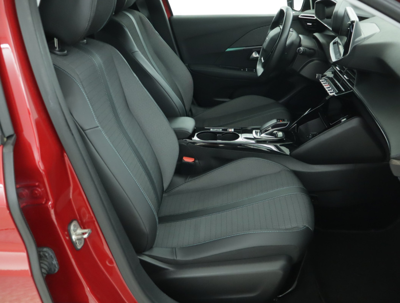 Peugeot e-208, 2020